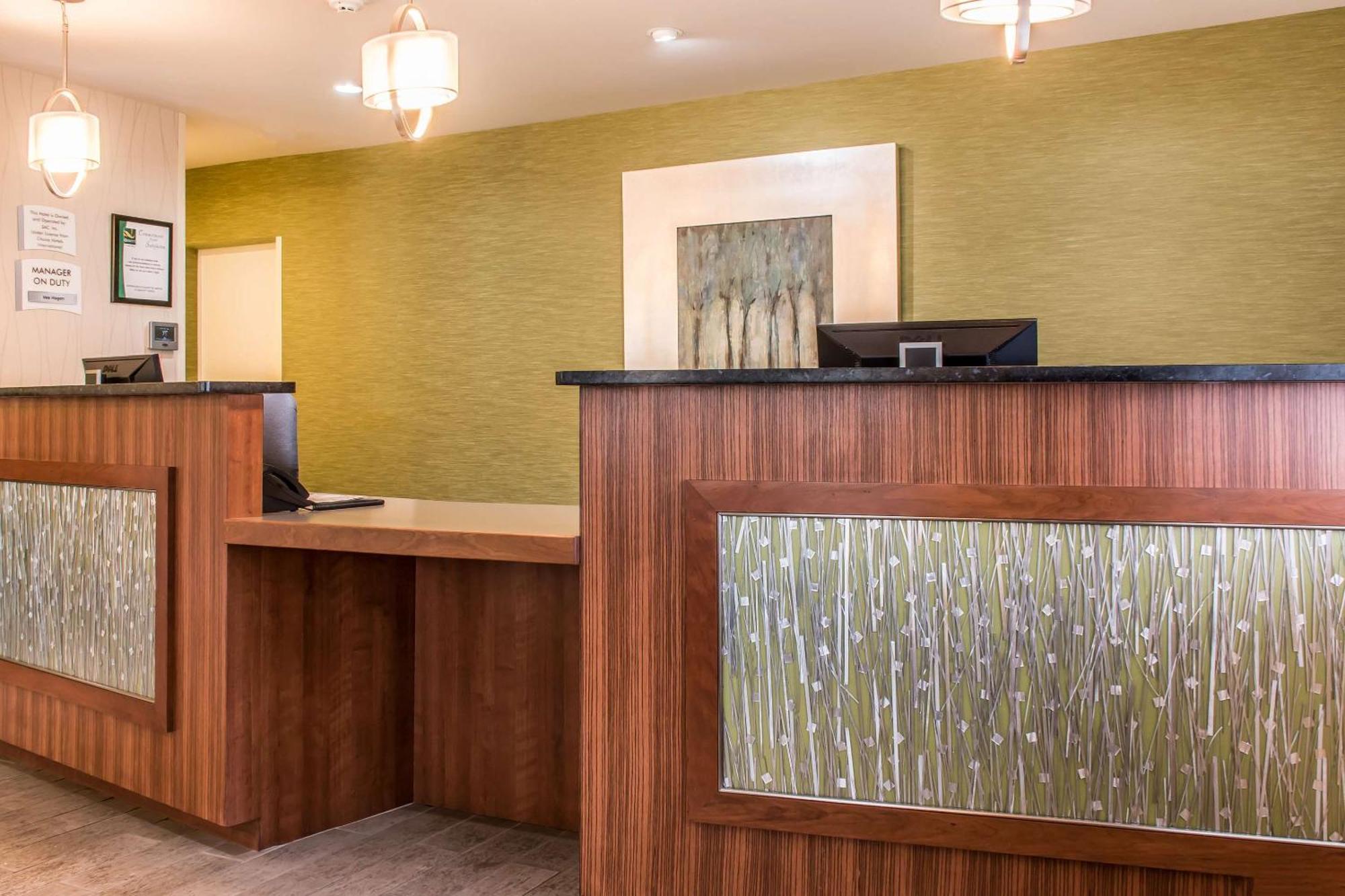 Quality Inn Бедфорд Екстер'єр фото